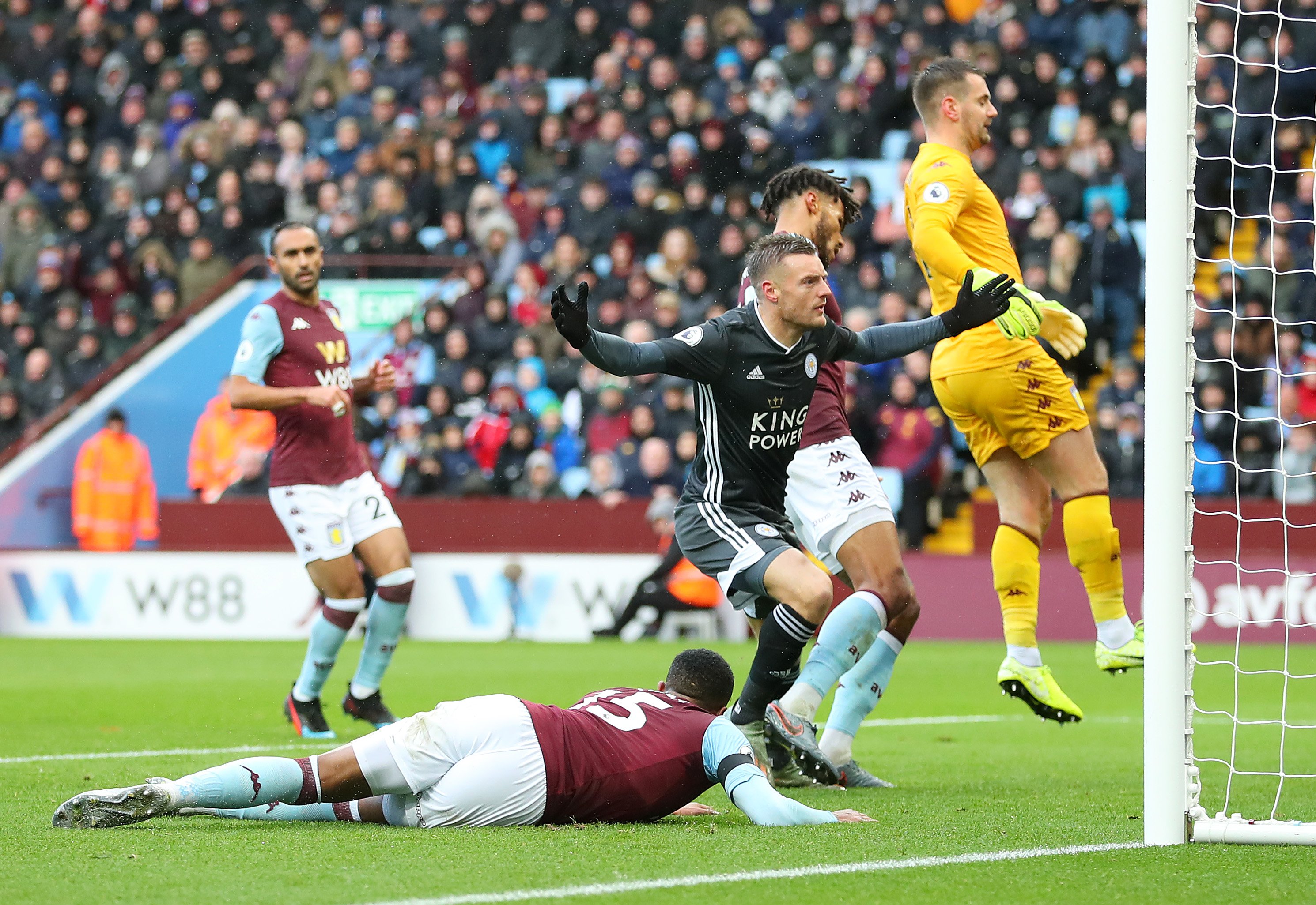 中继续积累 中继续积累