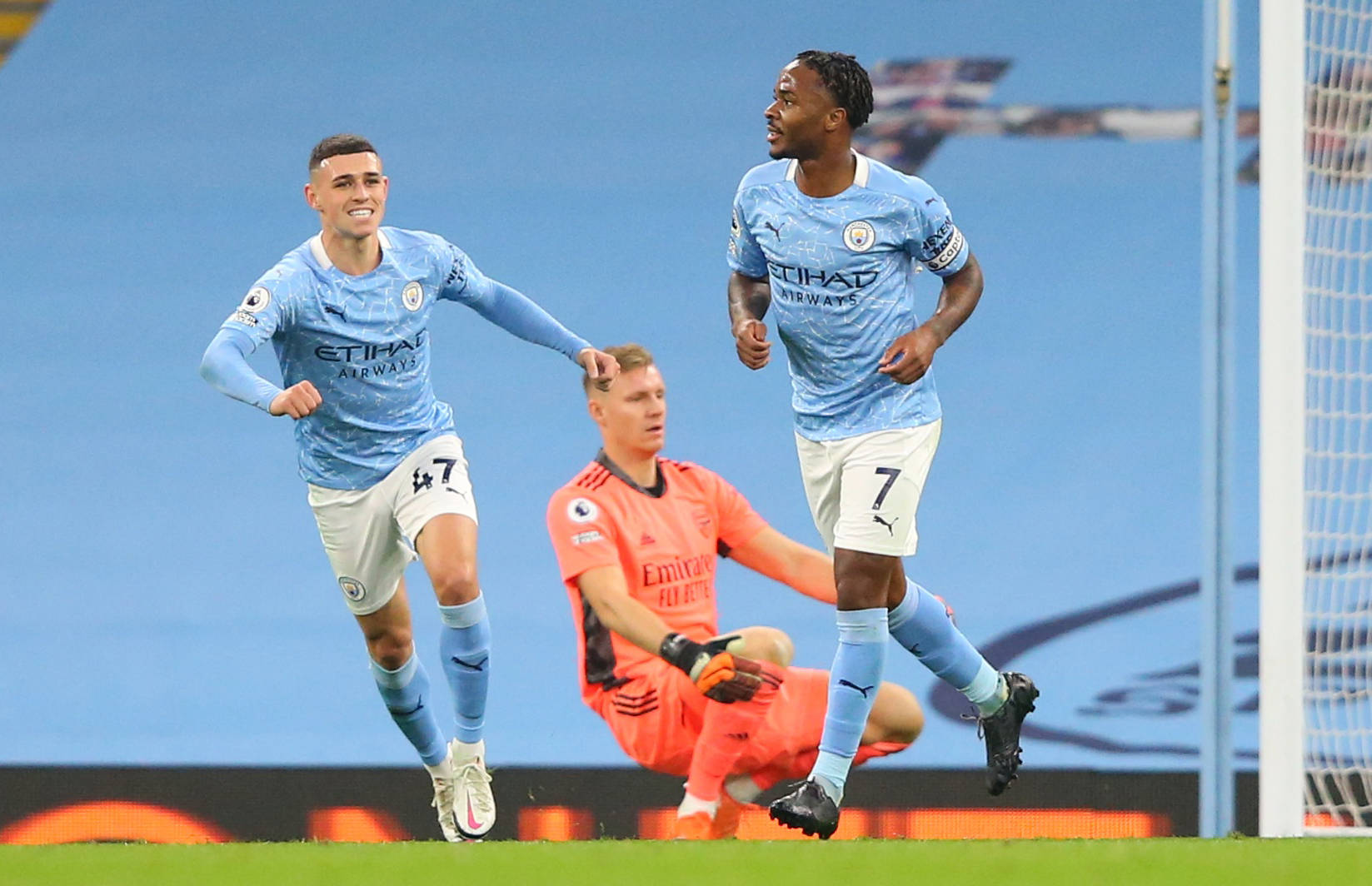 也能在比赛 也能在比赛