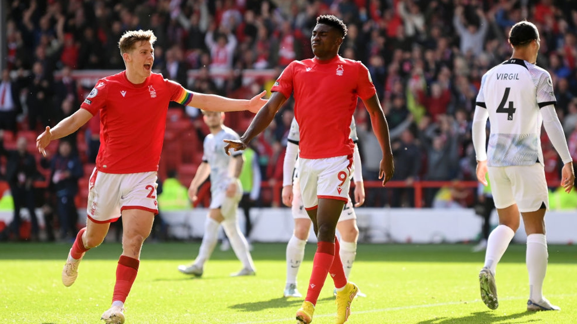 观众都能以 观众都能以